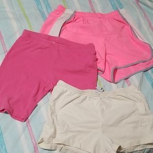 Bundle of shorts